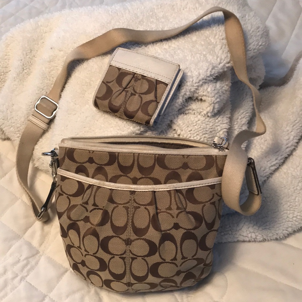 Crossbody Coach bag with matching wallet